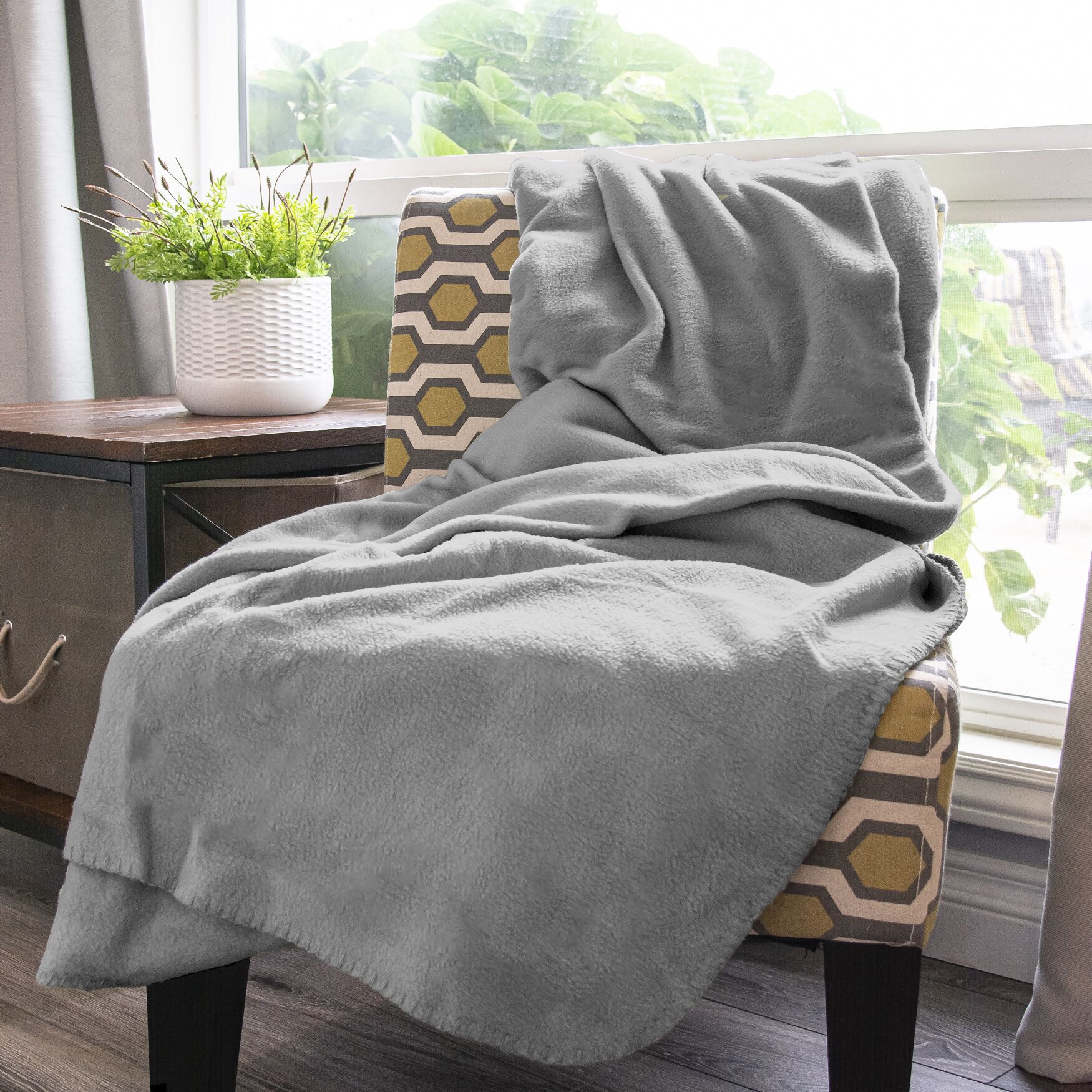 Supreme Warmth Pencewood Fleece Blanket, , alternate image number 9