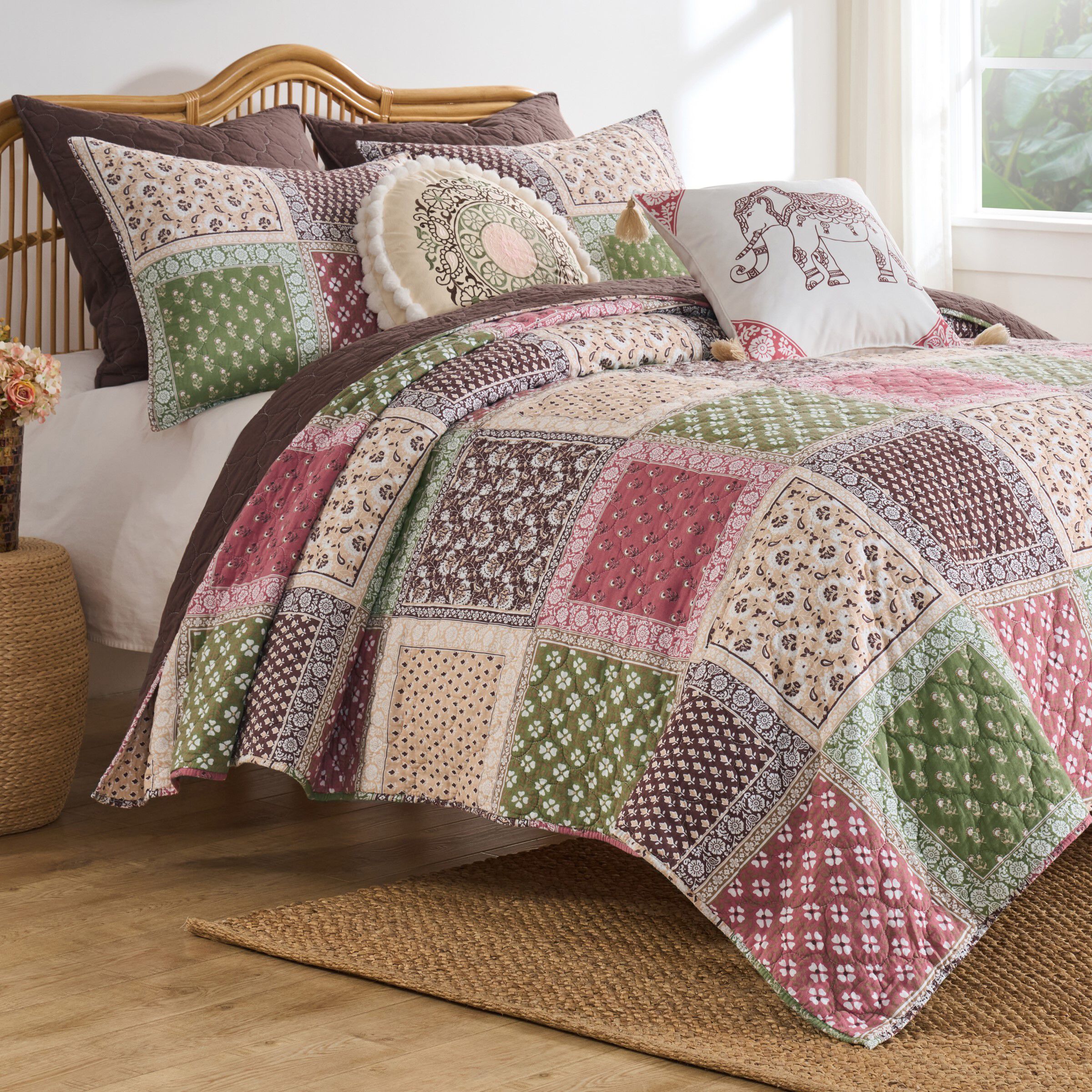 Priya Elegant Earthy Boho Patchwork Reversible Quilt Set, MULTI, alternate image number 1