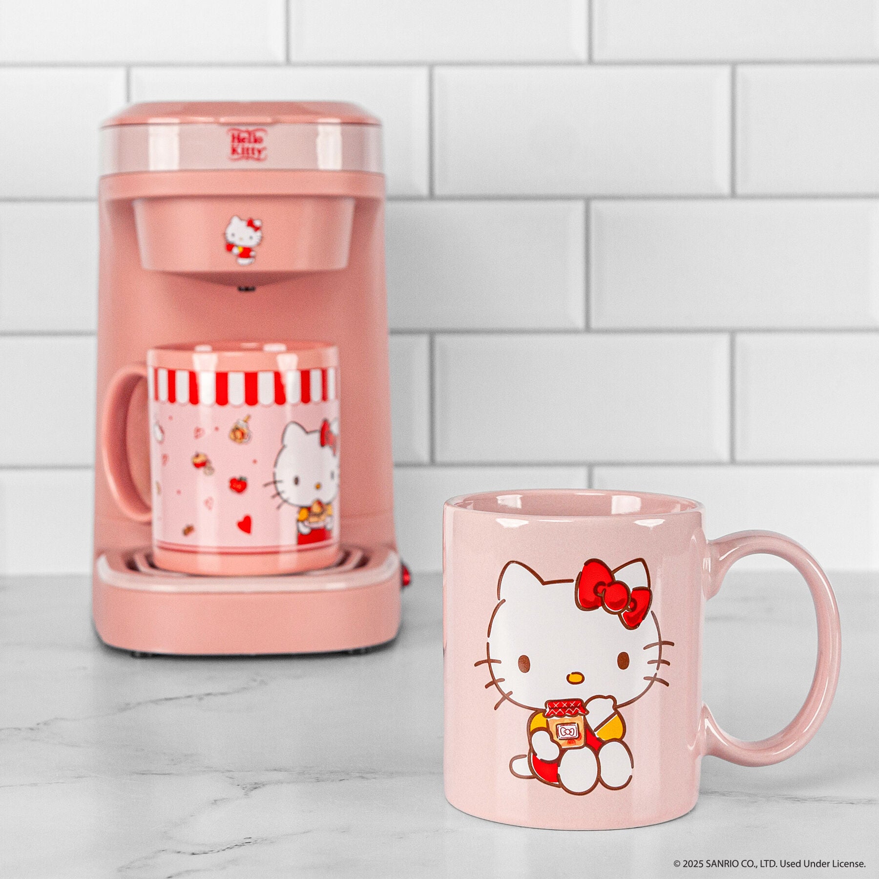 Hello Kitty Single Cup Coffee Maker Gift Set with 2 Mugs, PINK, hi-res image number 0