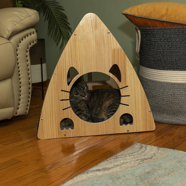 Armarkat Real Wood Medium Triangular Natural Solid Wood Cat Condo S2106 Cat House, , alternate image number null
