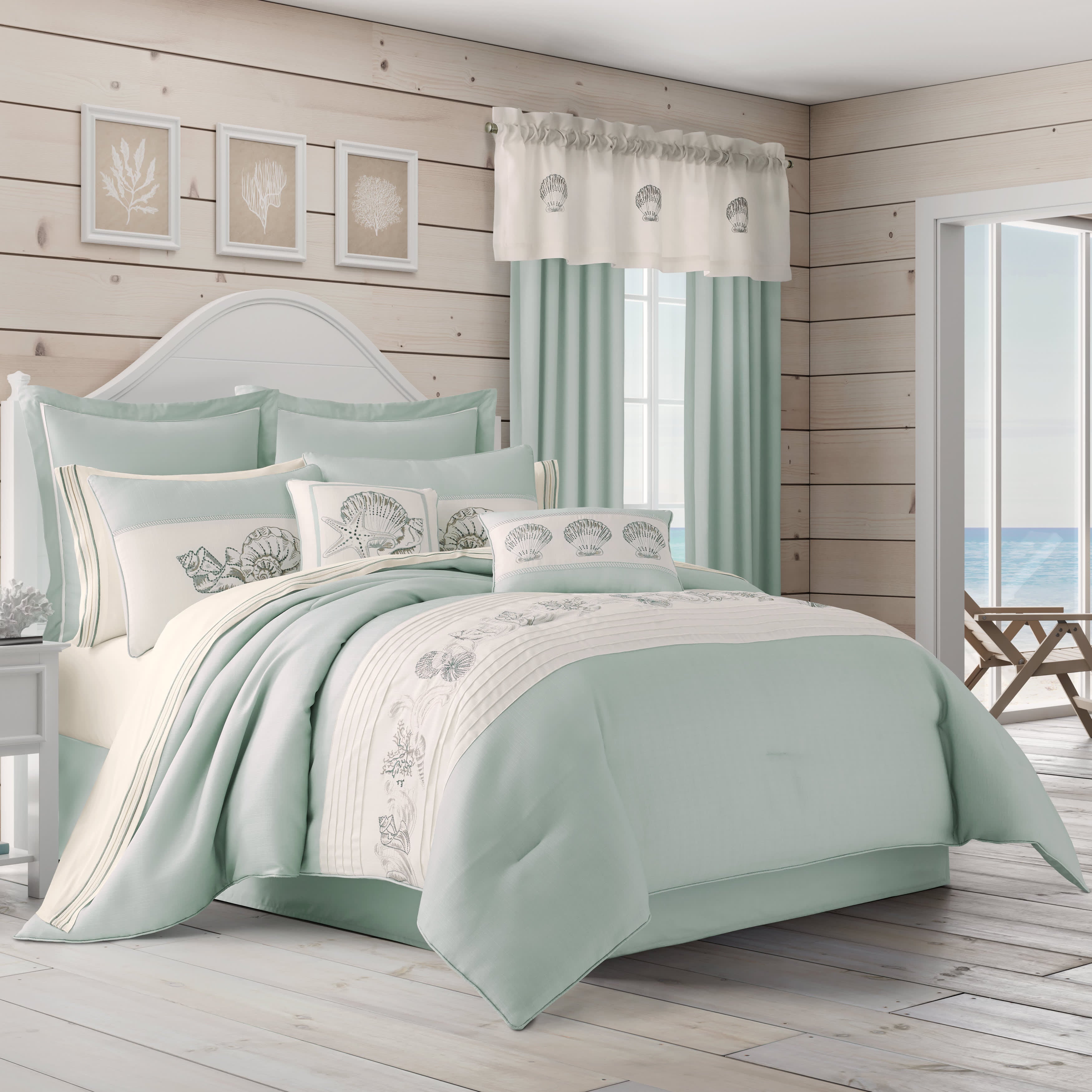 Water&#39;s Edge 4 Piece Comforter Set, AQUA, hi-res image number 0