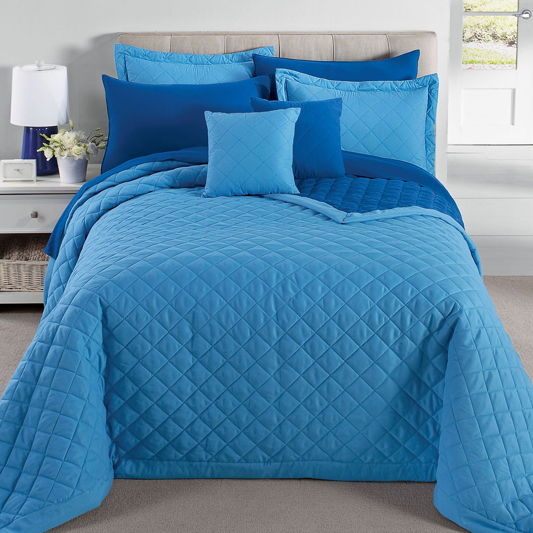 Watercolor Dream Finely Stitched Quilt Set with Decorative Pillows, , alternate image number 11