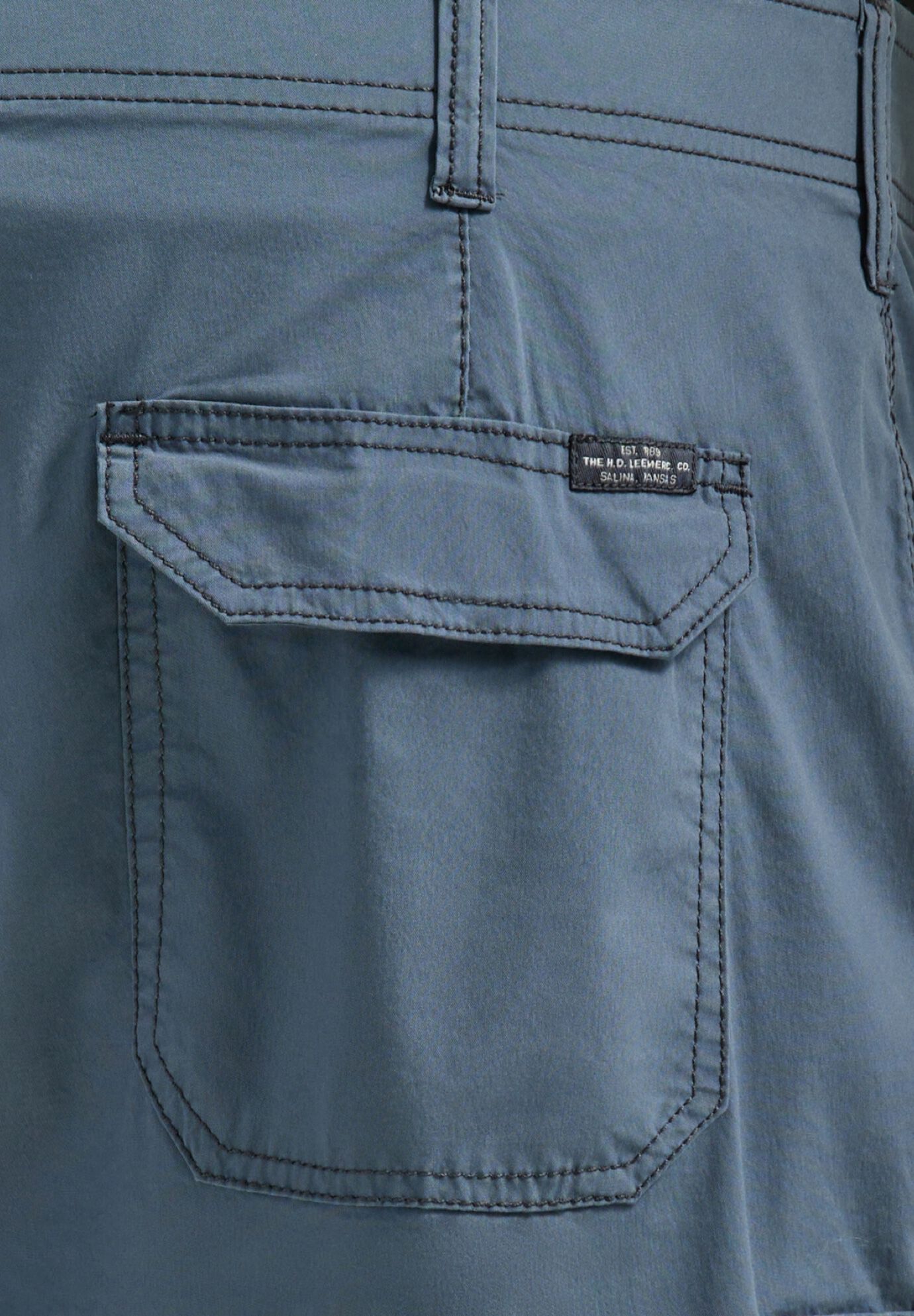 Lee&reg; Extreme Motion Crossroads Cargo Shorts, , alternate image number 2