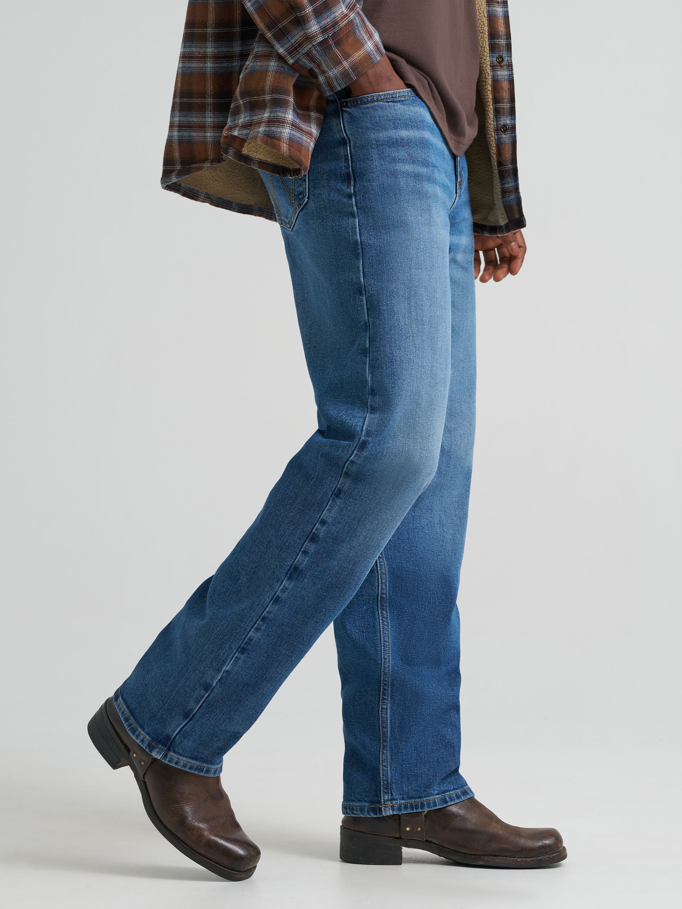 Wrangler Red Kabel Relaxed Fit Jean, MEDIUM BLUE, alternate image number 2