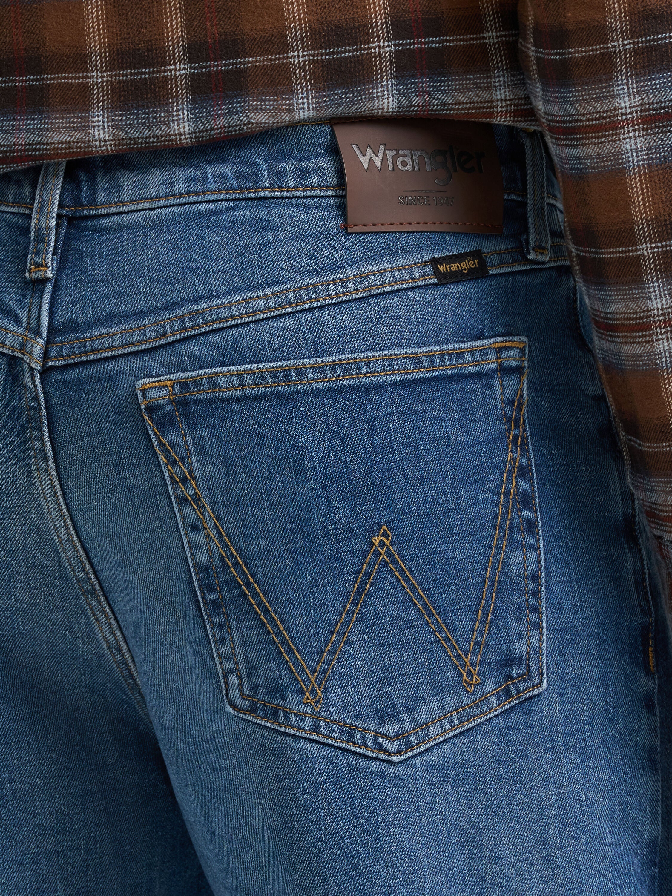 Wrangler Red Kabel Relaxed Fit Jean, MEDIUM BLUE, alternate image number 3