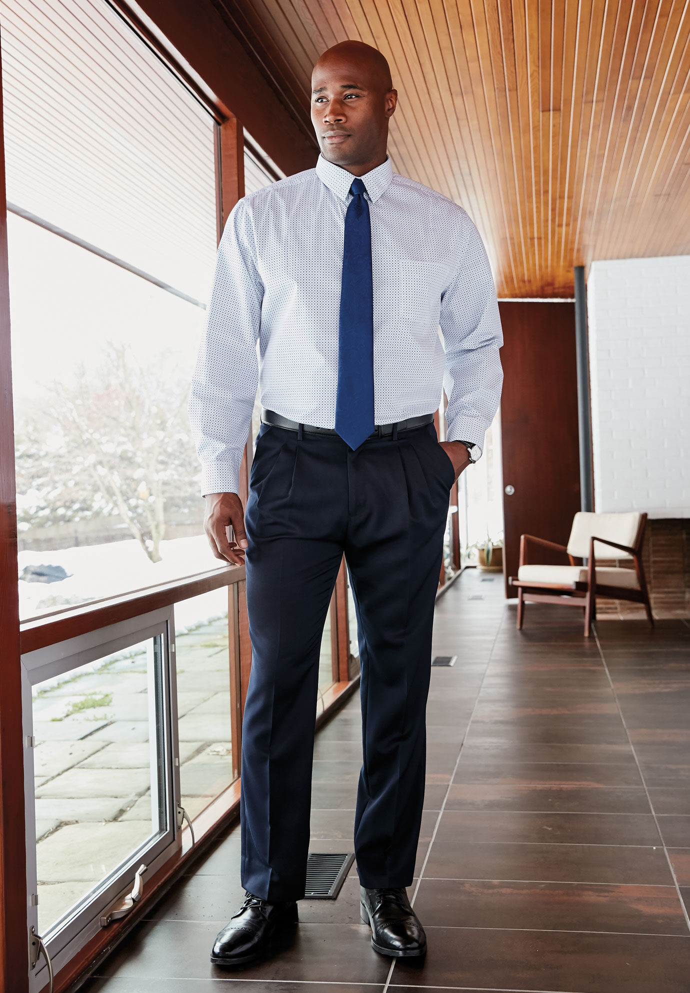 KingSize Mens Big & Tall Easy-Care Classic Fit Expandable Waist Double-Pleat Front Dress Pants 