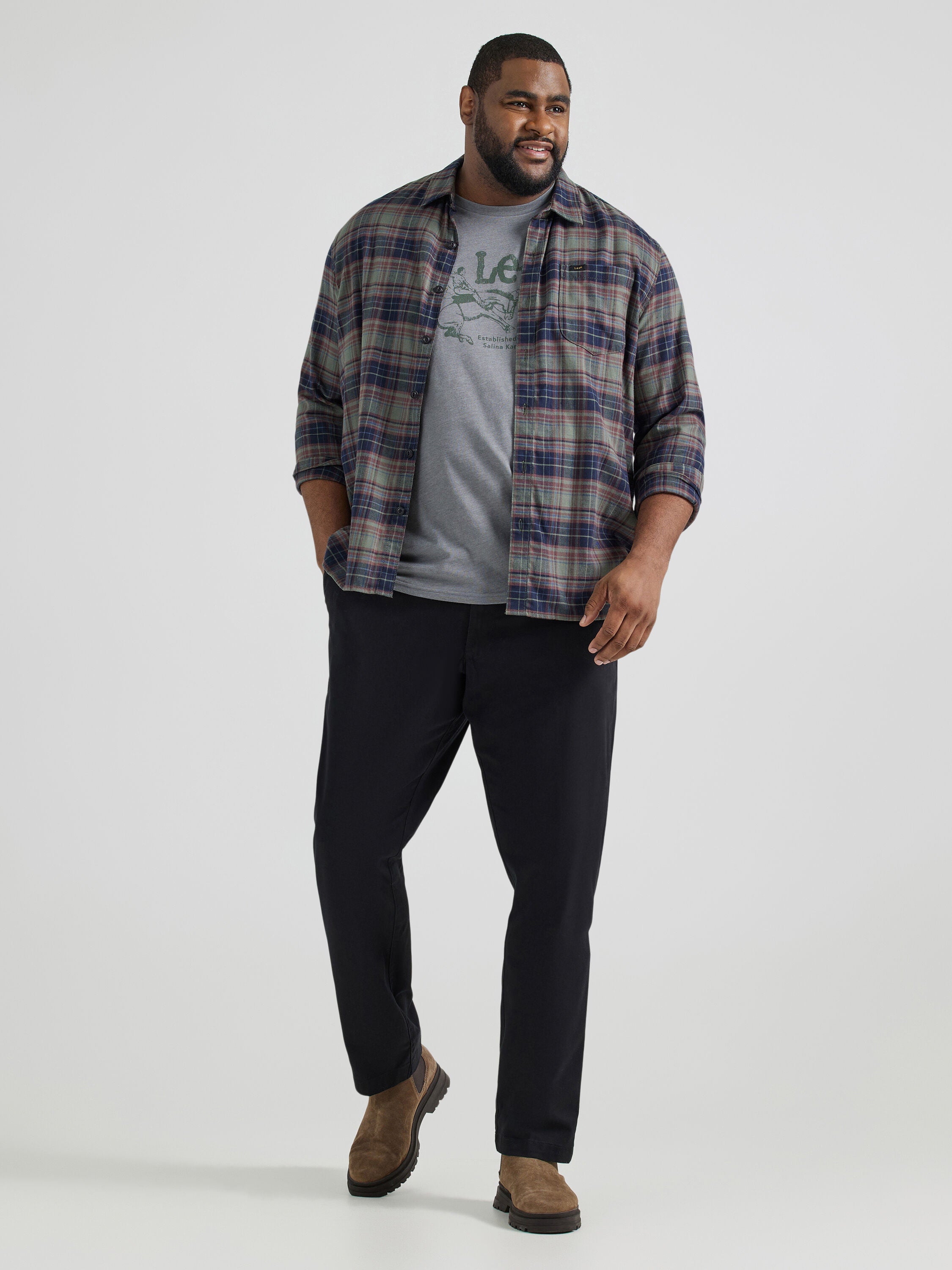 Extreme Motion Relaxed Fit Flat Front Pant, BLACK, alternate image number 4