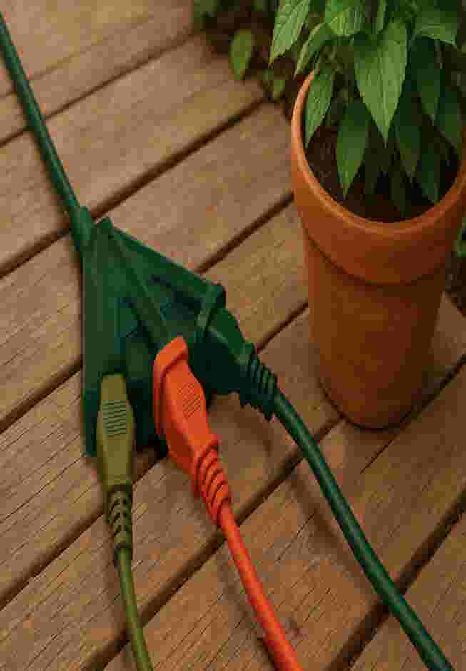 8’ Multi-Purpose Outdoor Extension Cord image number 1