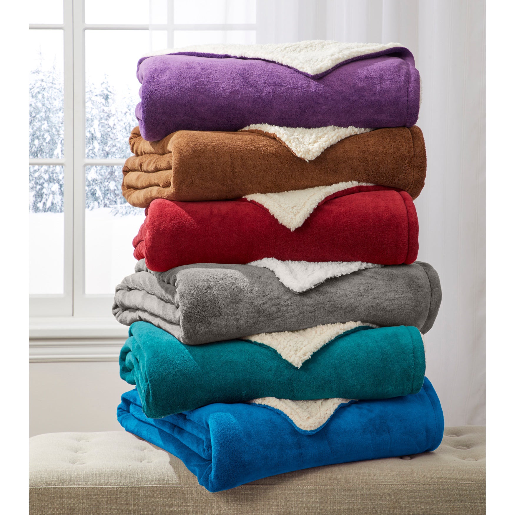 BH Studio Sherpa Microfleece Blanket image number 2