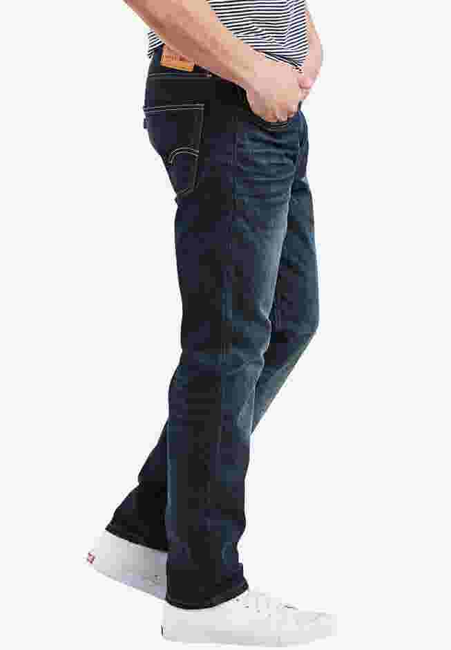 Levi's® 502™ Regular Taper Jeans image number 2