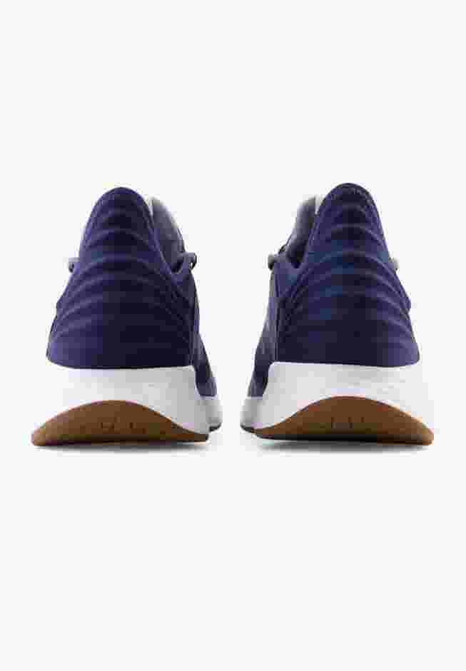New Balance Fresh Foam Roav Sneakers image number 1
