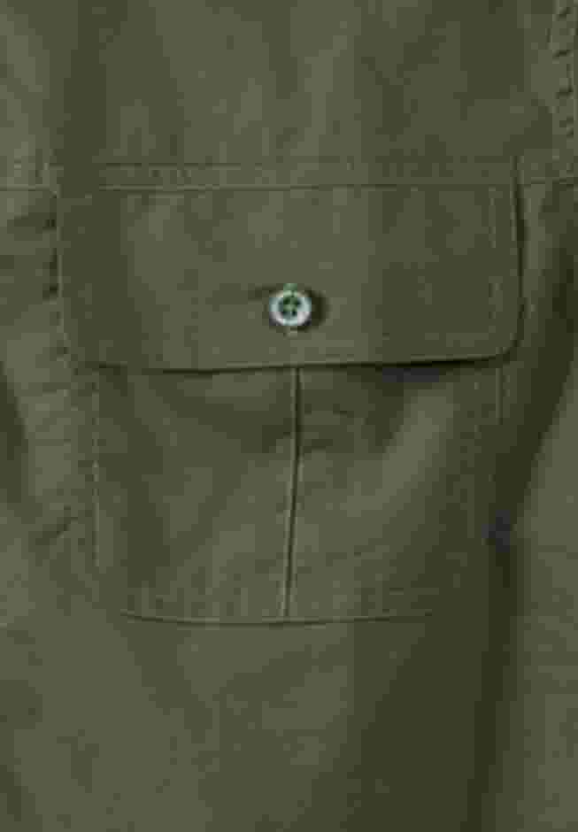 Short-Sleeve Pilot Shirt image number 4