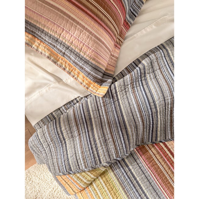 Maya Bedspread image number 4