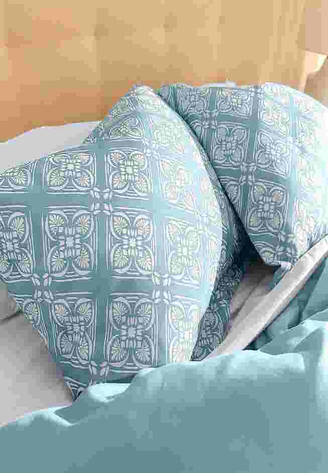 Medallion Duvet Cover image number 3