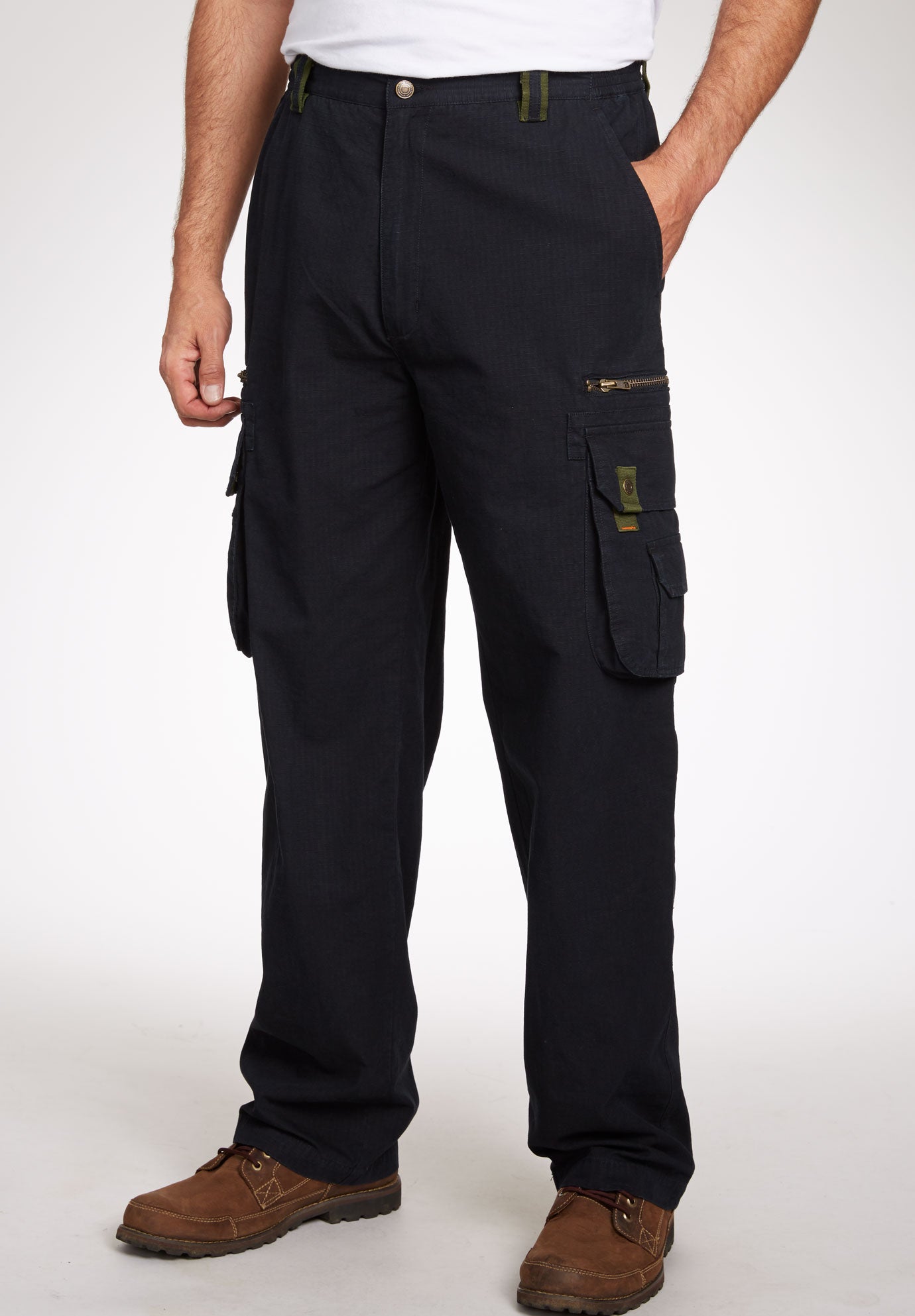 新品　BRIEFING 正規品　BIG BEAT CARGO PANTS JULIUS 12oz Coated Denim Tapered Gasmask Cargo Pants（BLACK