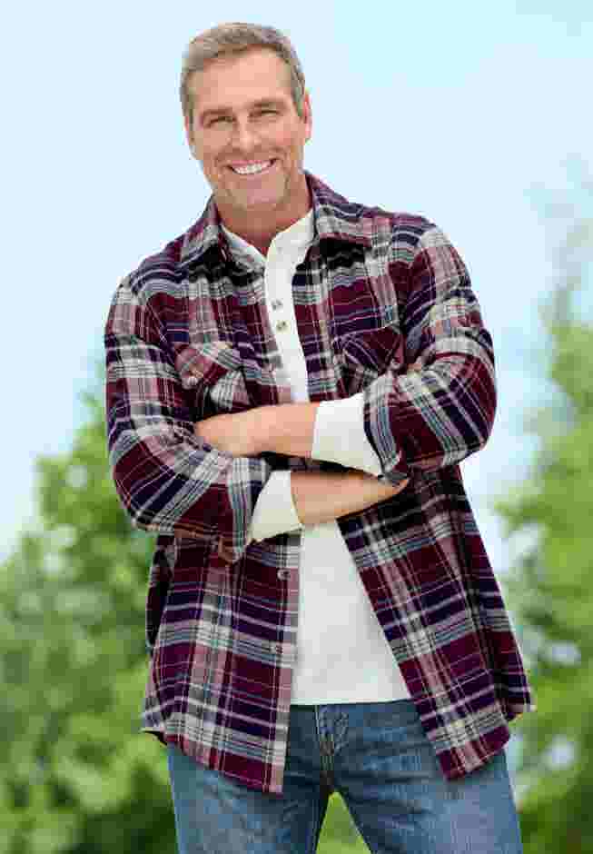 Signature Plaid Flannel Shirt image number 3