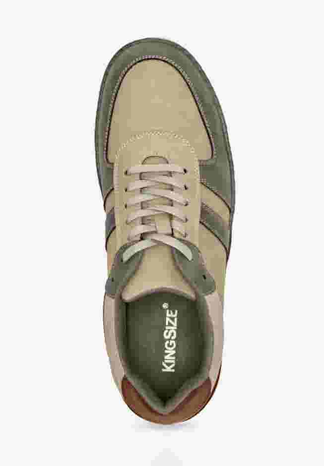Casual Sneaker image number 2