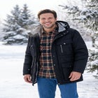 Fleece-Lined Parka with Detachable Hood and 6 Pockets image number 0