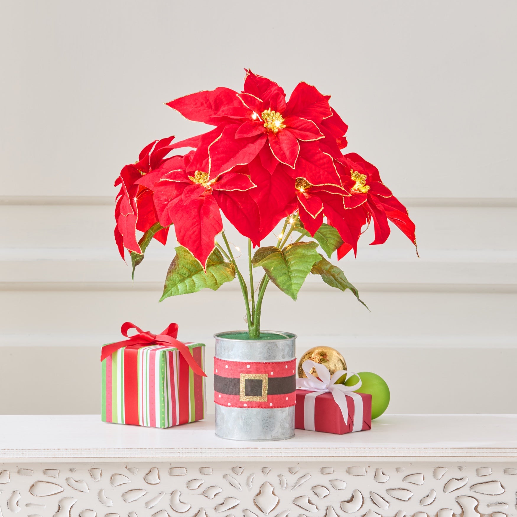 Pre-Lit Tabletop Trees image number 0