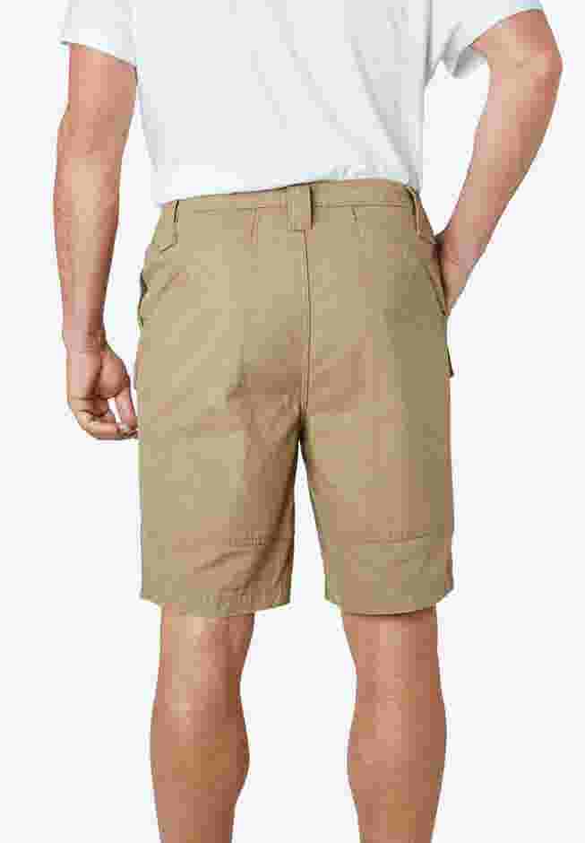 Deeper Pocket 8" Cargo Shorts image number 1
