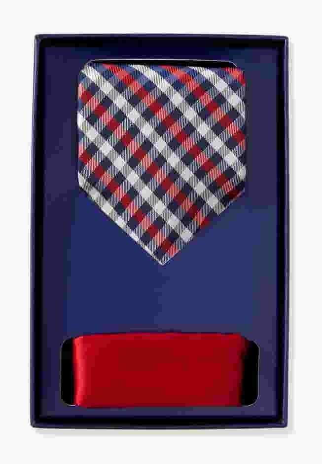 Extra Long Tie and Pocket Square Gift Set image number 0