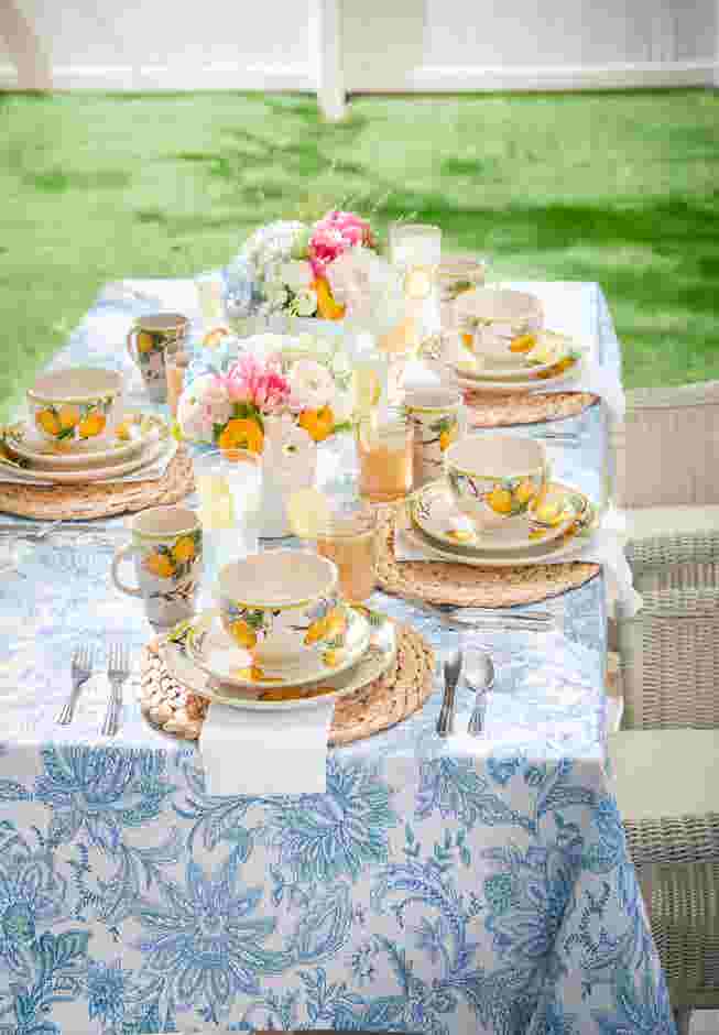 16-Pc. Lemon Dinnerware Set image number 1