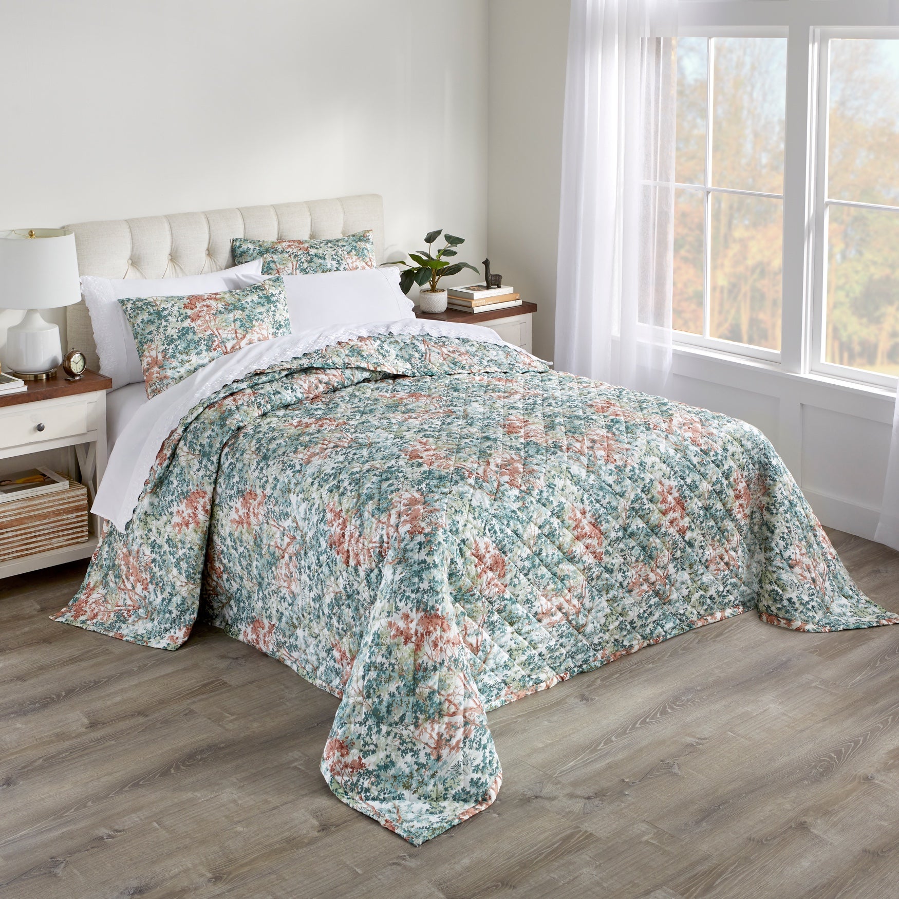 Foliage Bedspread image number 0