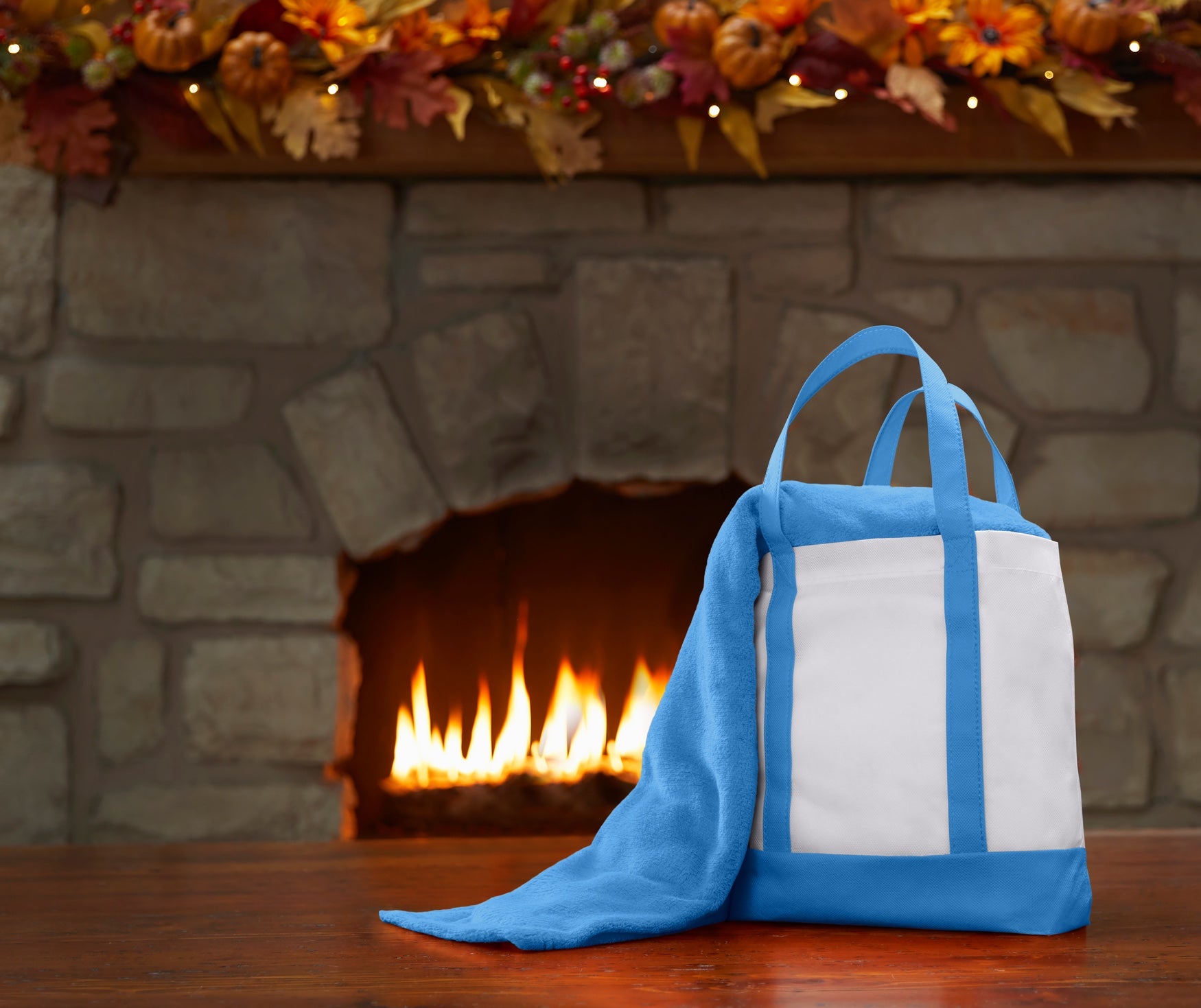 Tote Bag With Free Throw image number 0