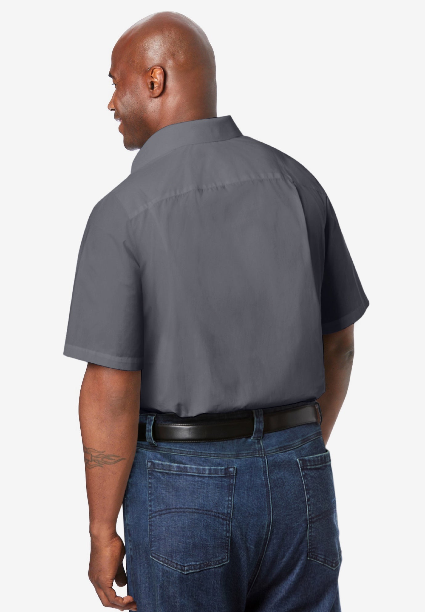 Wrinkle-Free Short-Sleeve Dress Shirt image number 1