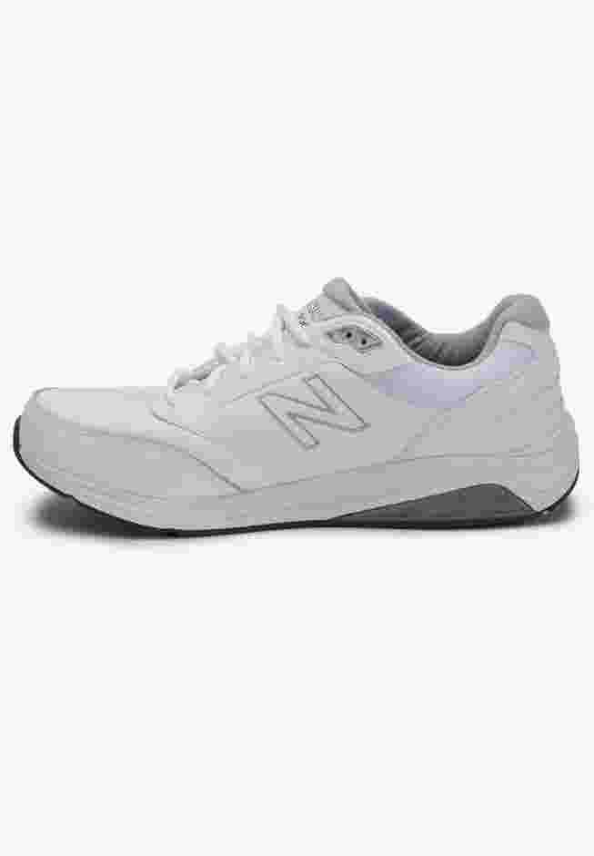 New Balance 928V3 Sneakers image number 2