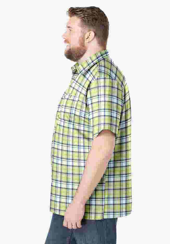 Short-Sleeve Plaid Shirt image number 3
