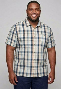 Plaid Wrinkle-Resistant Short Sleeve Button Down