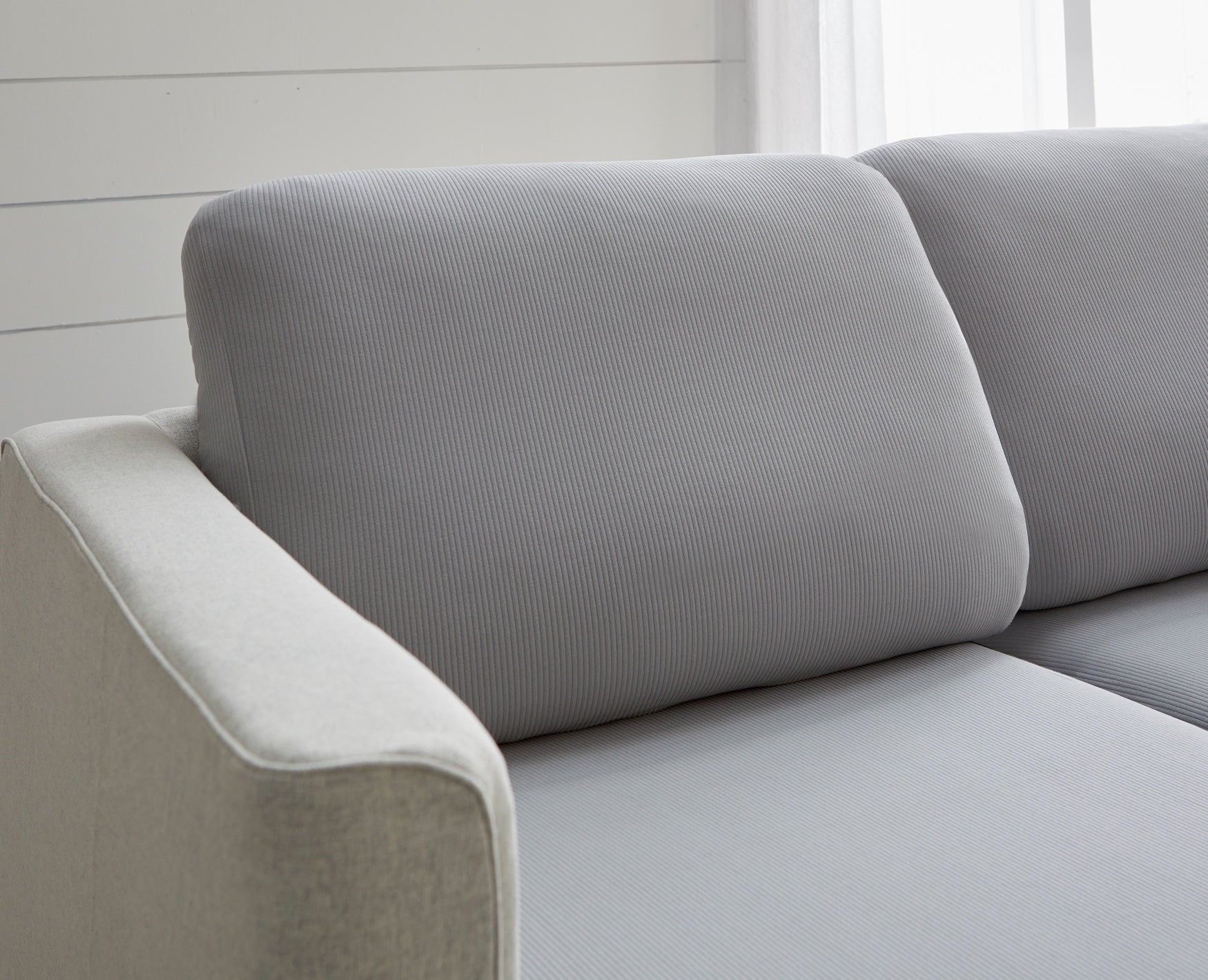 Wonder Back Slipcover image number 0