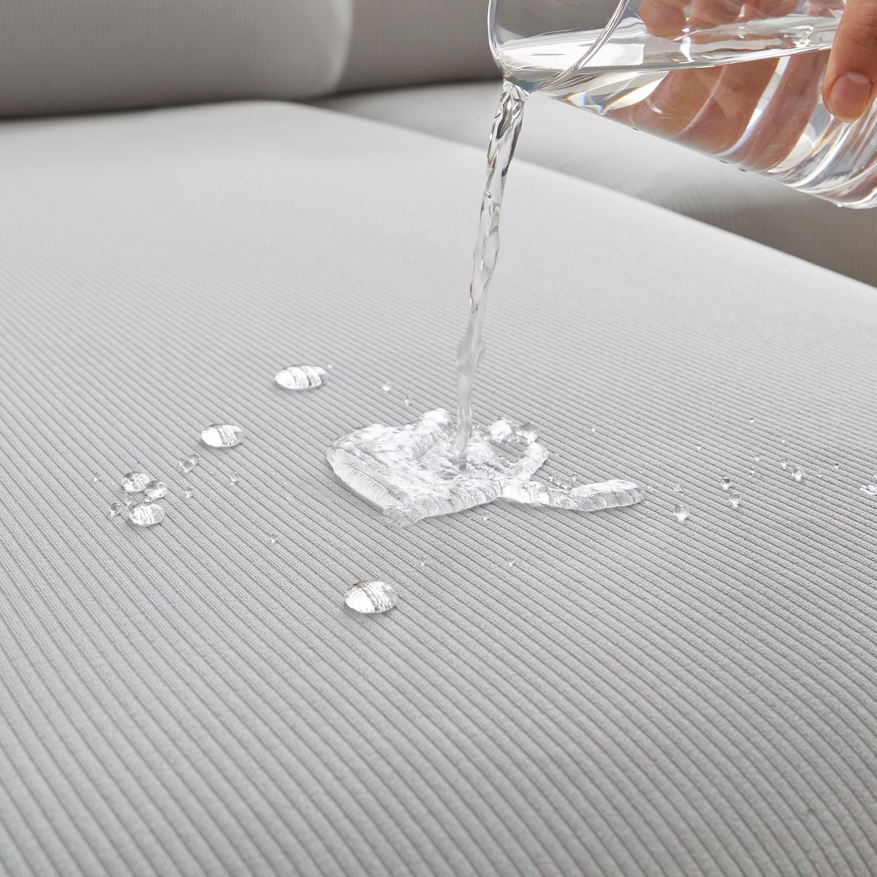 Wonder Chaise Slipcover image number 2