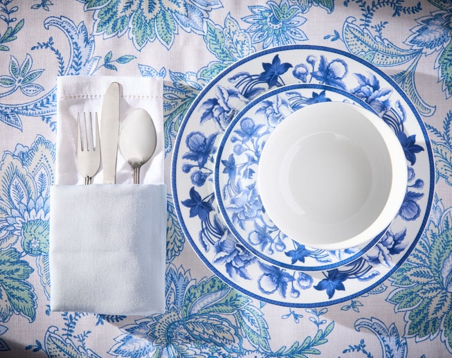 60" x 84" Katarina Floral Table Linen image number null