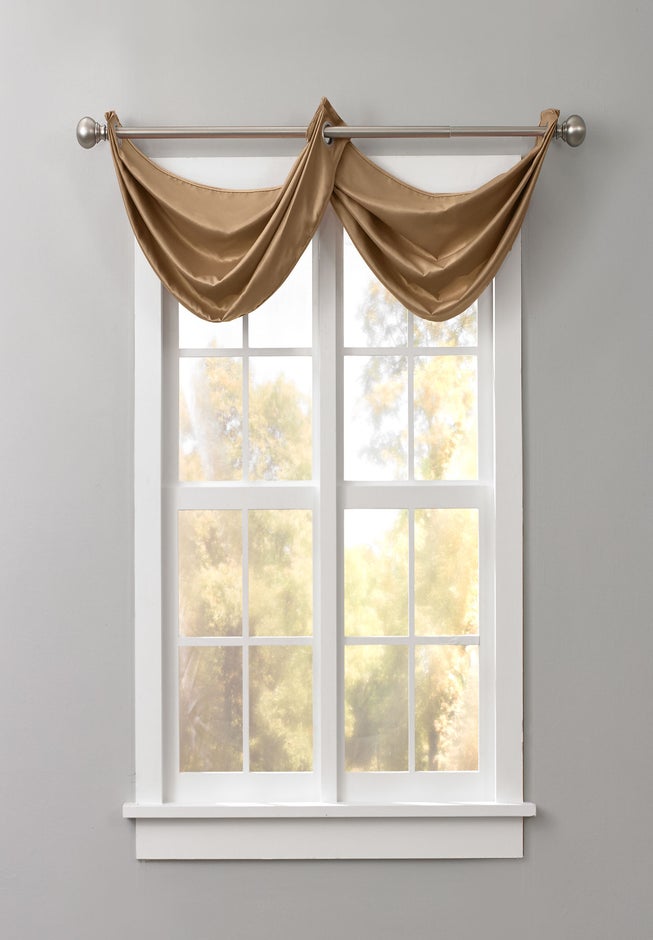 BH Studio Room-Darkening Waterfall Grommet Valance image number 0