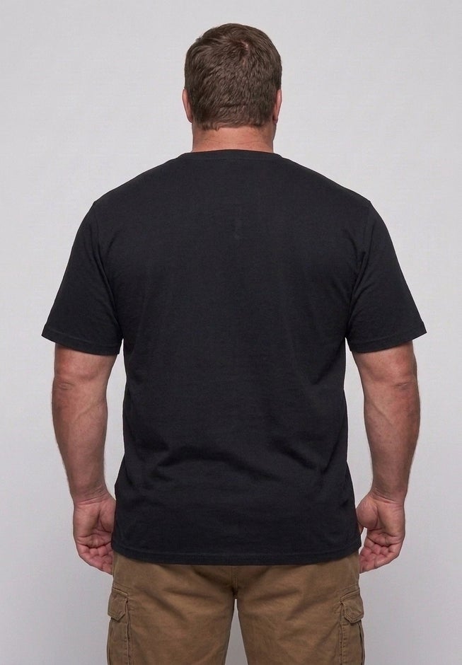 Shrink-Less&trade; Lightweight Pocket Crewneck T-Shirt image number 3