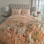 Franchine Quilt Set image number null