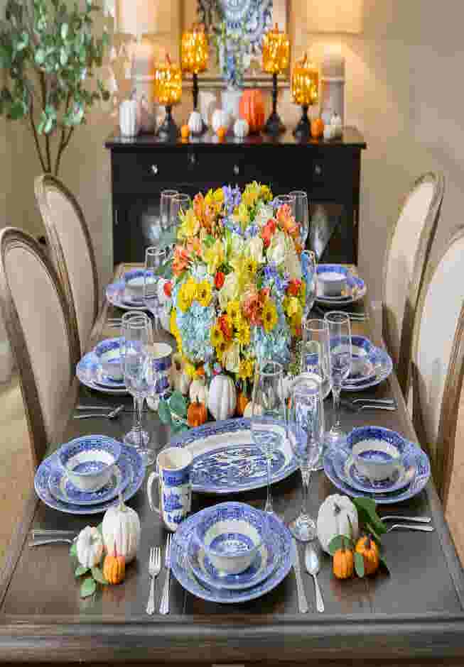 16-Pc. Blue Willow Dinnerware image number 1