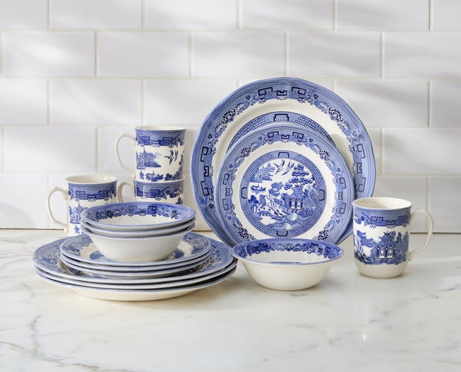 16-Pc. Blue Willow Dinnerware image number 0