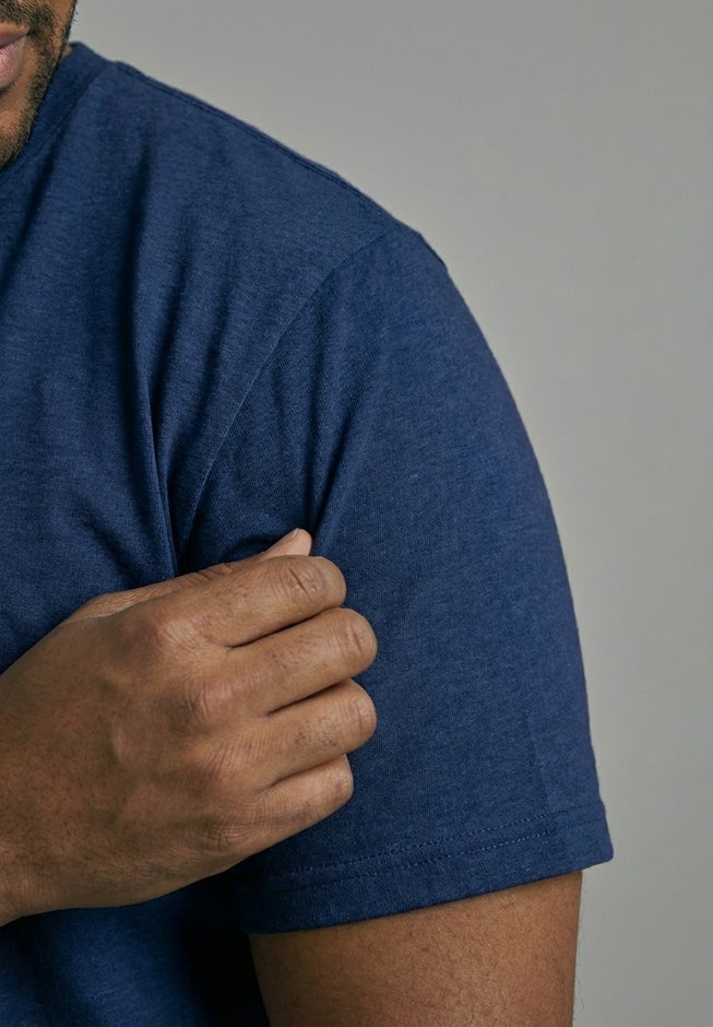 Shrink-Less&trade; Lightweight Longer-Length Crewneck T-Shirt image number 4