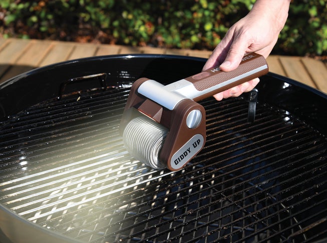 Horsepower™ Giddy Up™ Bristle-Free Grill Brush image number null