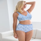 Cotton Comfort Wireless Bra image number null