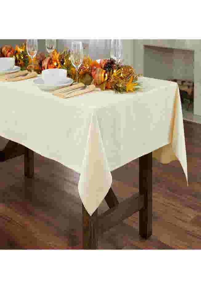 Damask 60" x 144" Tablecloth image number 0