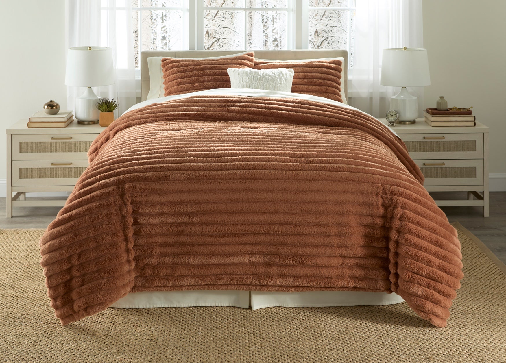 Faux Fur Comforter 3-PC Set image number 0