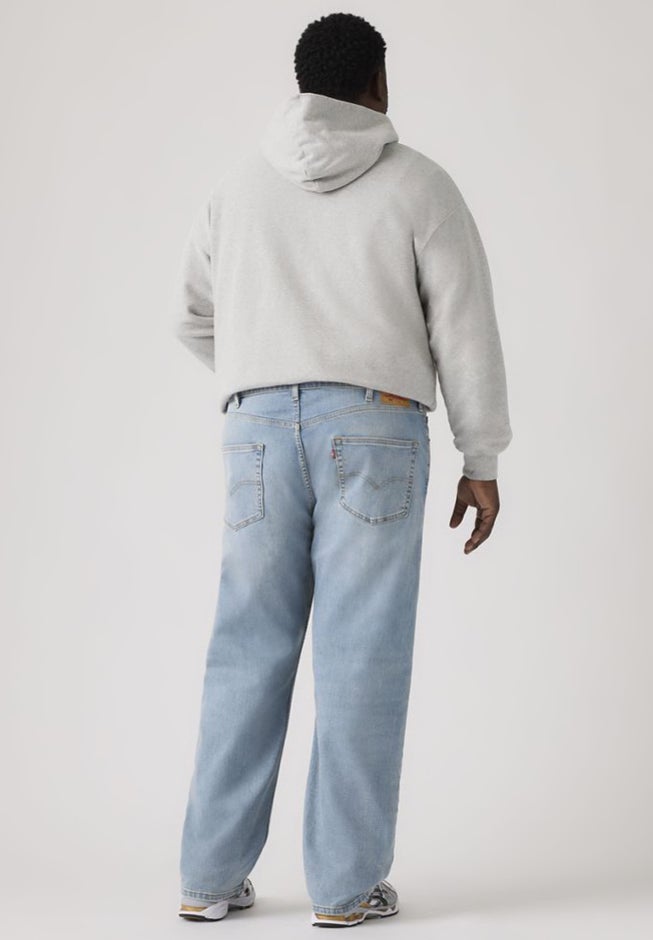 506&trade; Comfort Straight-Leg Stretch Jeans by LEVI&rsquo;S image number 2