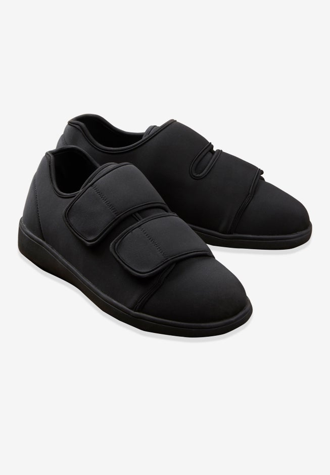 Extra Wide Antimicrobial Walking Shoe image number 0