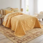 Comfort Cloud Bedspread image number null