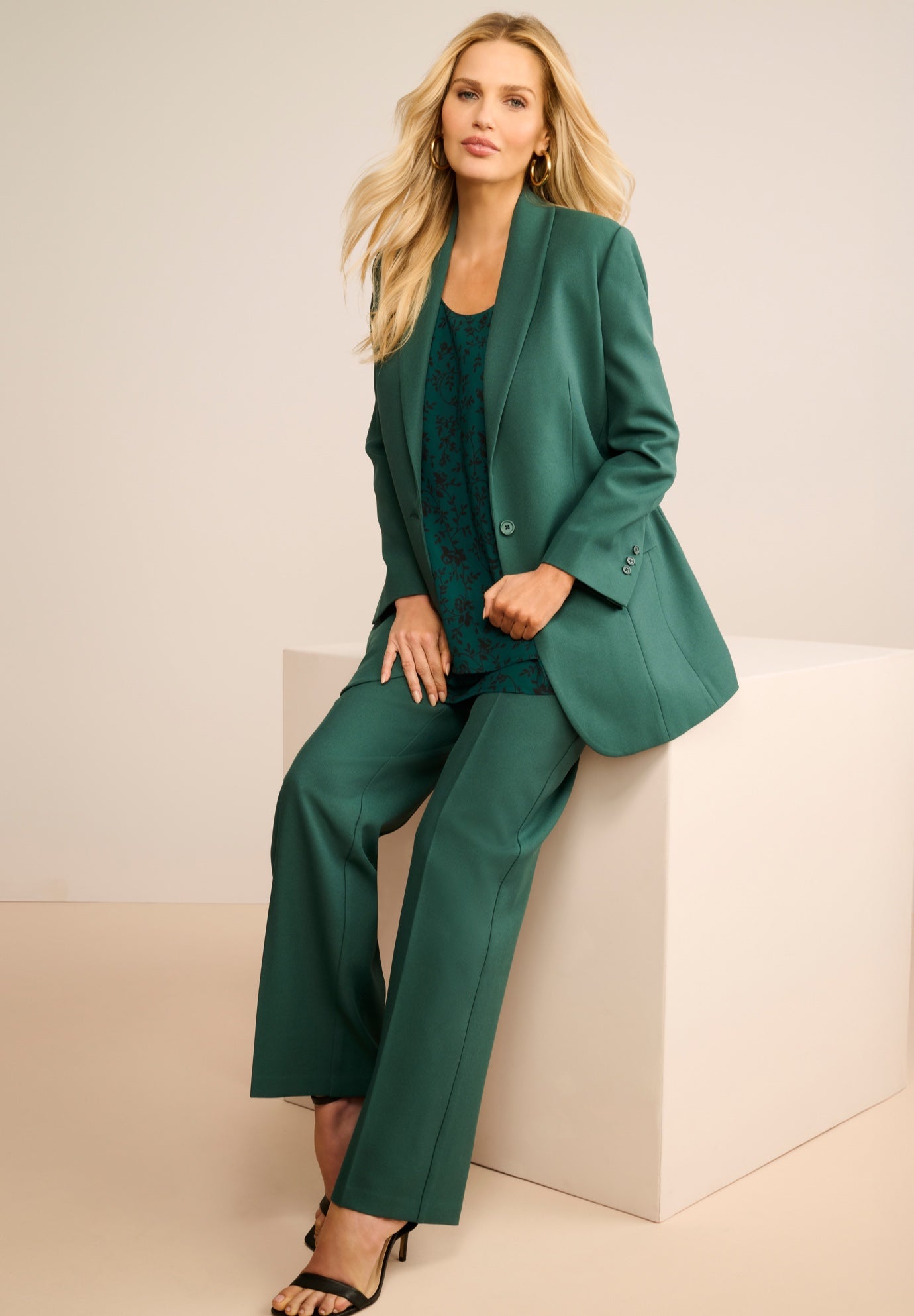 Plus Size Classic Bend Over&reg; Structured Straight Leg Pull-On Pant image number 6