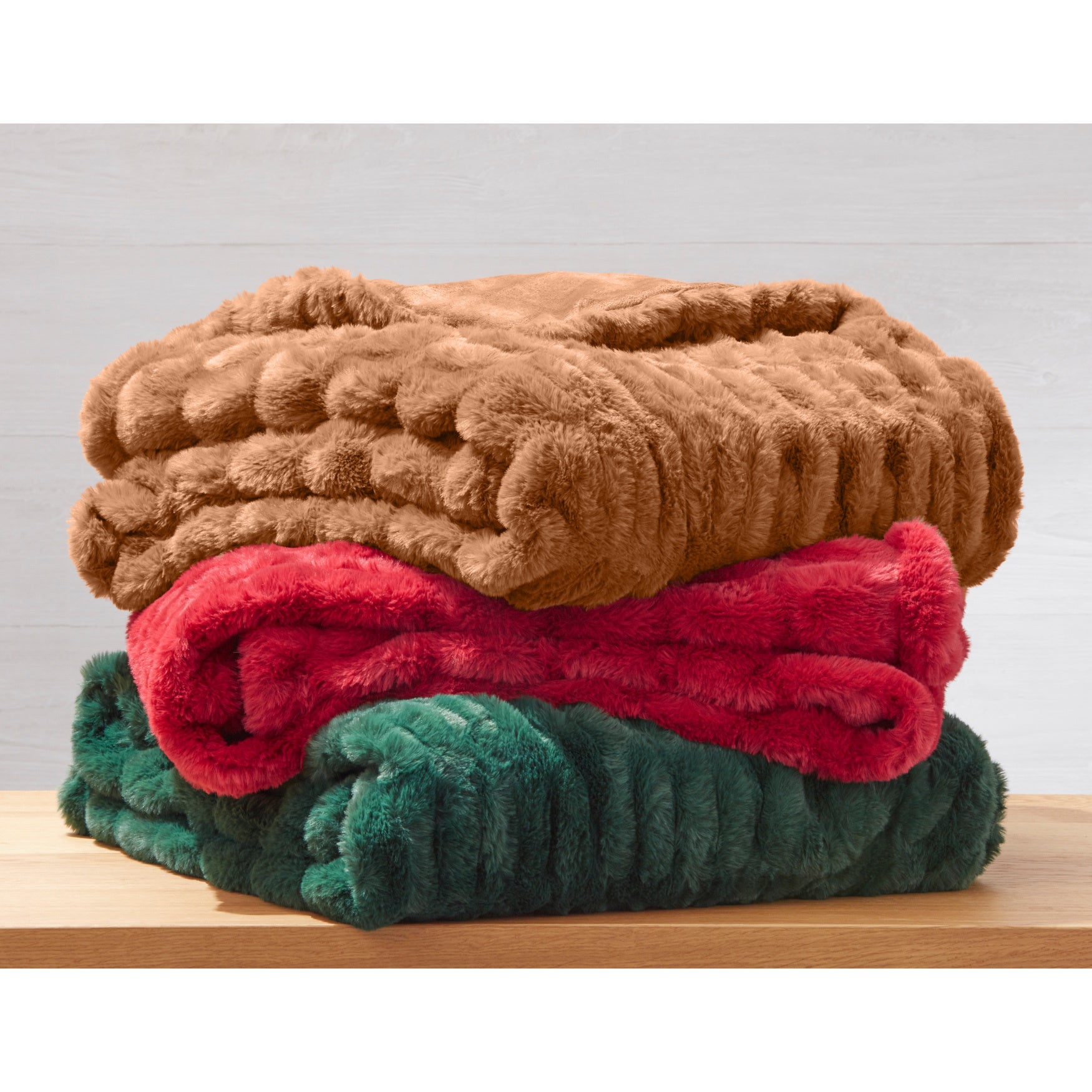 Faux Fur Throw image number 2